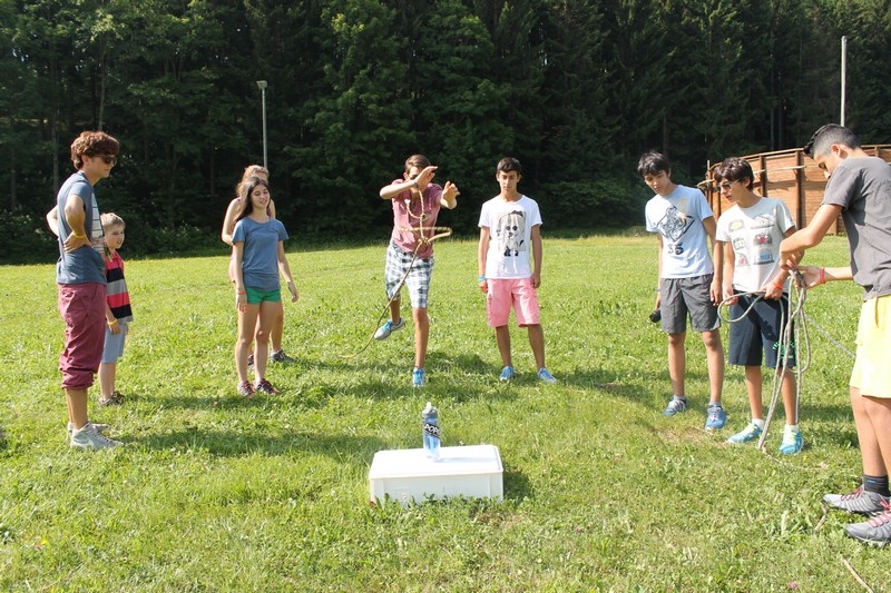 Village Camps International Summer Camp Leysin, Switzerland 2026-08-15 https://www.villagecamps.com/journals_admin/images/690-11-adventure (28).jpg